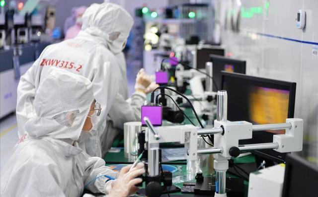 白宮終于忍不住了,中國高端芯片出口破萬億,同比增長20.3%(圖4) 白宮終于忍不住了,中國高端芯片出口破萬億,同比增長20.3%(圖4)